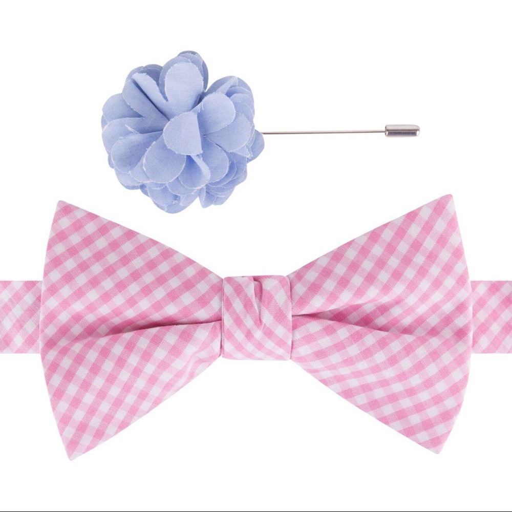 Tommy Hilfiger Gingham Bow Tie & Floral Lapel Pin